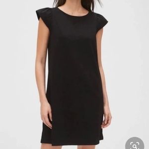 NWT Gap Ruffle Sleeve Classic Shift Dress Black Size XL Tall